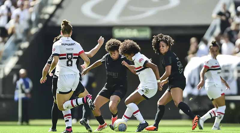 São Paulo e Corinthians chegam à final do Brasileiro Feminino