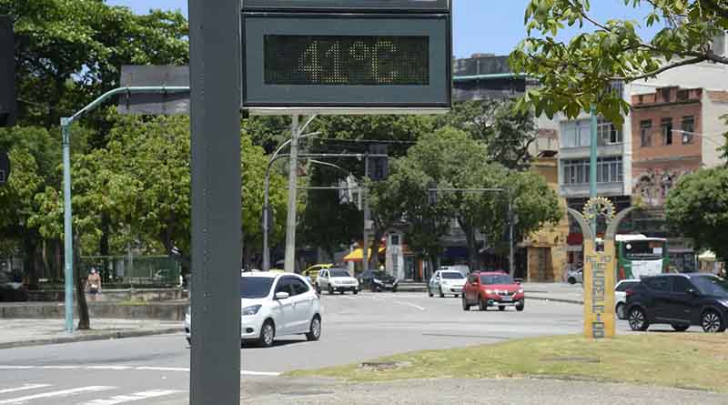 Inmet emite alerta laranja para onda de calor em 10 estados e no DF